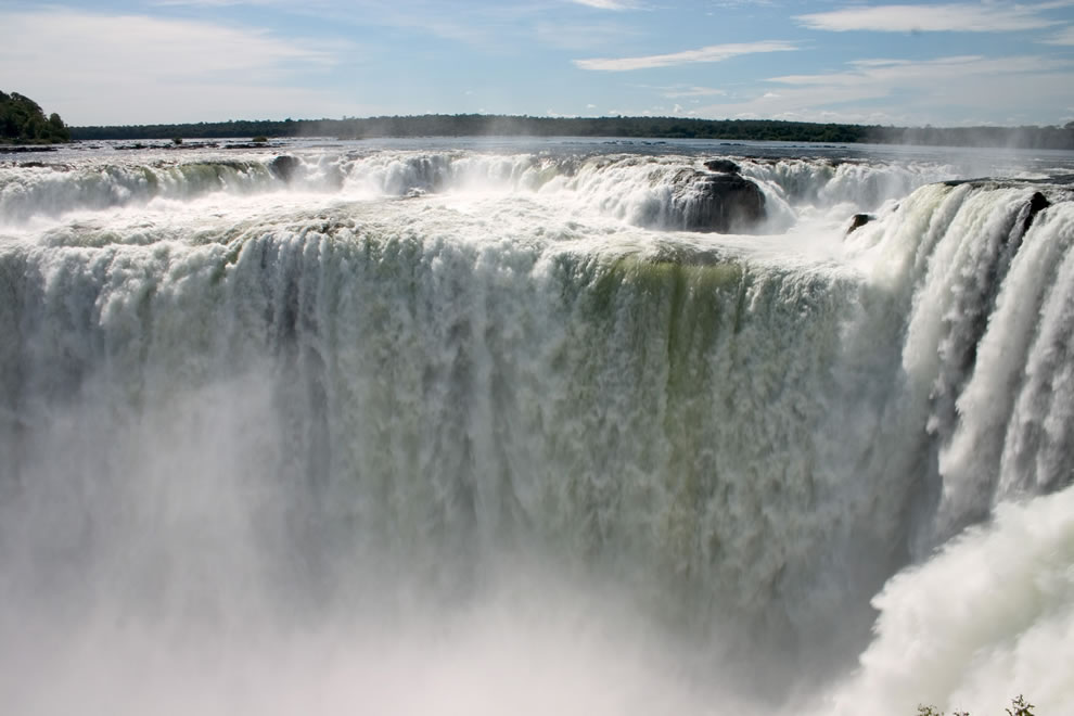 Increíble Cataratas del Iguazú: encima, debajo, o en un barco en la Garganta del Diablo, fotos  Garganta-del-Diablo-Devil-Throat-Iguazu-Falls-Argentina