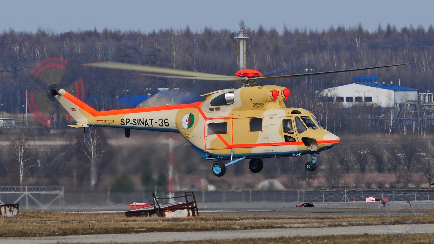 صور مروحيات القوات الجوية الجزائرية  [  PZL-Swidnik W-3A  SOKOL  ] - صفحة 3 465432d4a9254fea7e6b399fe4390f8dc343e59e5af30c0f475cd5337b05d4e106270