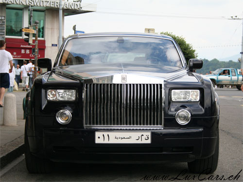 افخــم سيارة بالعالم رولــز رويس تقرير كــــامل ..\\" 1806_rolls_royce_phantom_03