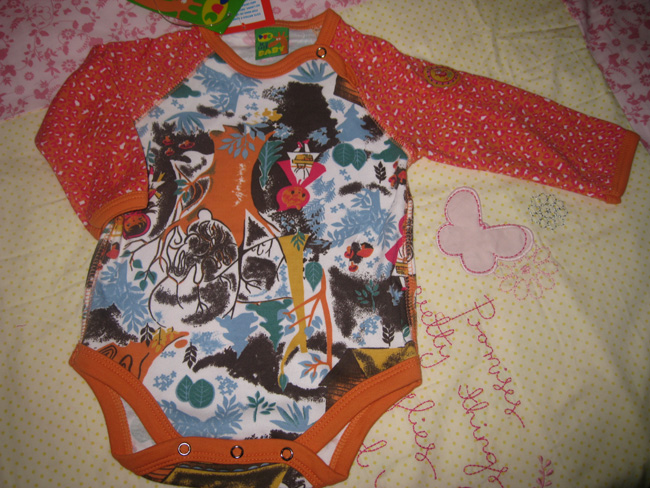 مـــلابــــس My baby Clothes طــفلــــــــــــي   (2) - صفحة 21 092810220942ygs3we6yoadetv