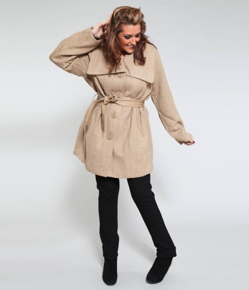 اخر صيحات المعاطف  Manteau-femme-hiver-2012-zay-e1319118615453