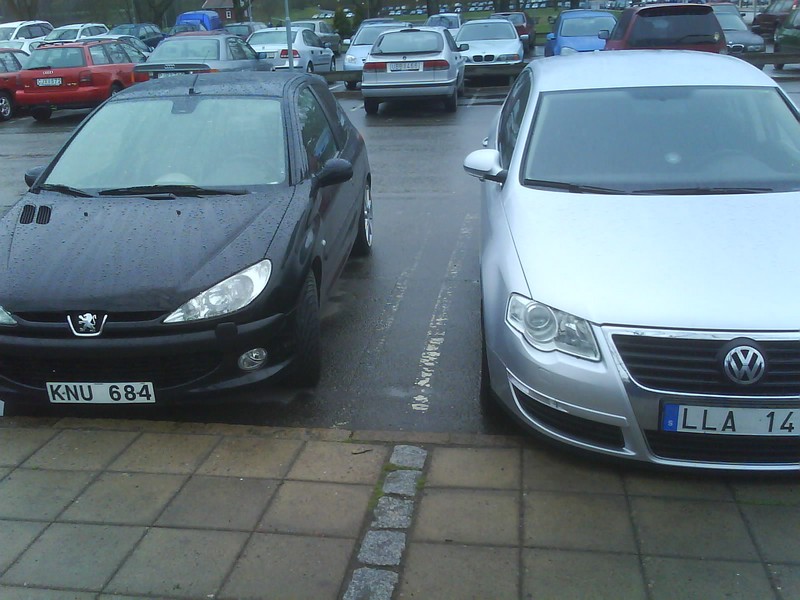 B: klockren parkering :) Parkering