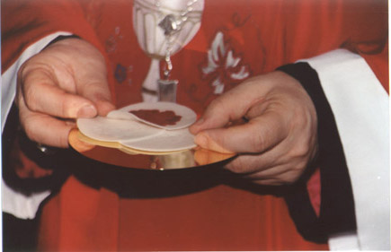 Un site très documenté pour tout savoir sur l'Eucharistie... Mir6