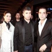 صور زوجة حسام بطل مسلسل قصر الحب الحقيقية 2009-04-11_ozcan_deniz_fehriye_evcen