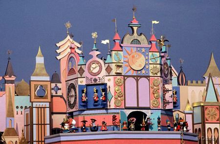 Description de it's a small world! 4725028