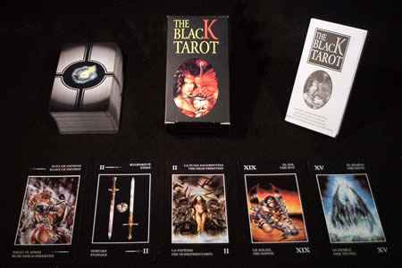 Diferencias entre el Tarot Negro y el Laberinto de Luis Royo Prod_5116