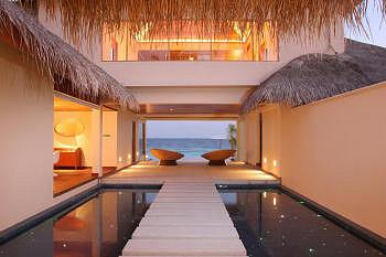 Villa Blanca (centre d'entranement) Maldives_hotel_huvaven_fushi_beach_villa2