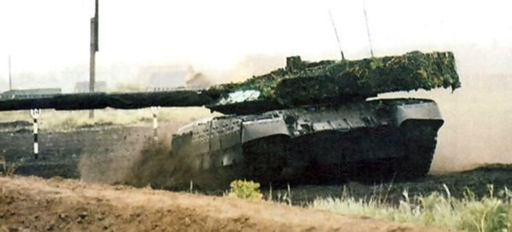 Y aca esta el T-90 T2000_3