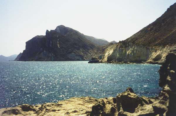 *((Magnificence of the State of the Sultanate of Oman)* *((   ))* ( ))* (3) 132_2_1054810174