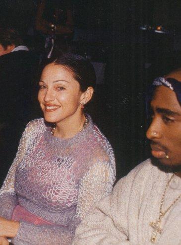 2Pac ın Dostları Mad_pac