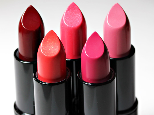 حصرررررى وبالصور مكياج العروسه  Benefit-full-finish-lipstick-review-swatches-photos-spring-2011-closeup