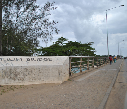 IL PONTE DI KILIFI E' DA RESTAURARE Kilifibridge