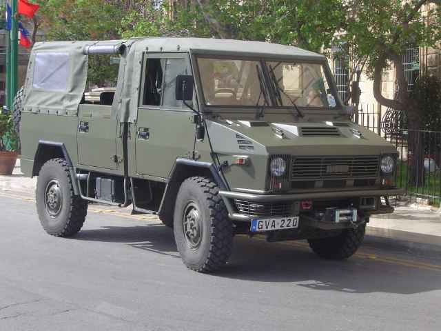 НАТО членки и Сојузнички сили  - Page 2 Gva-220%20iveco%20modello%20malta