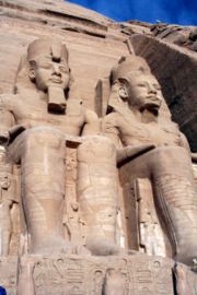  الحضارة الفرعونية 180px-SFEC_EGYPT_ABUSIMBEL_2006-003