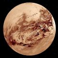 العلم بحر واسع وعمق اكثر من محيط 120px-Titan_globe_m