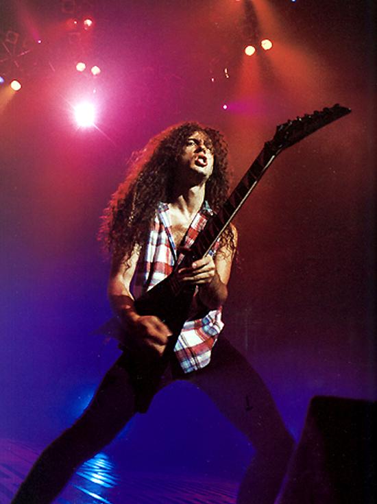 Día especial. MartyFriedman00785