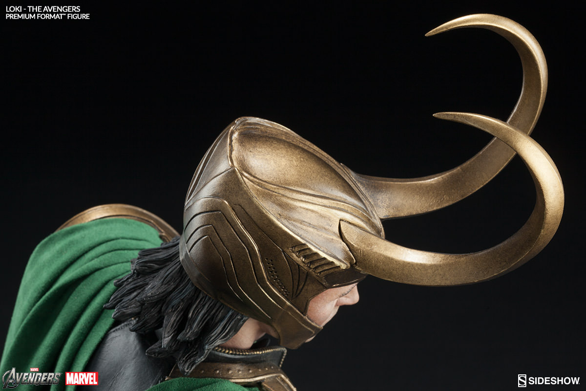 LOKI "MOVIE" Premium format The-avengers-loki-premium-format-sideshow-300355-08