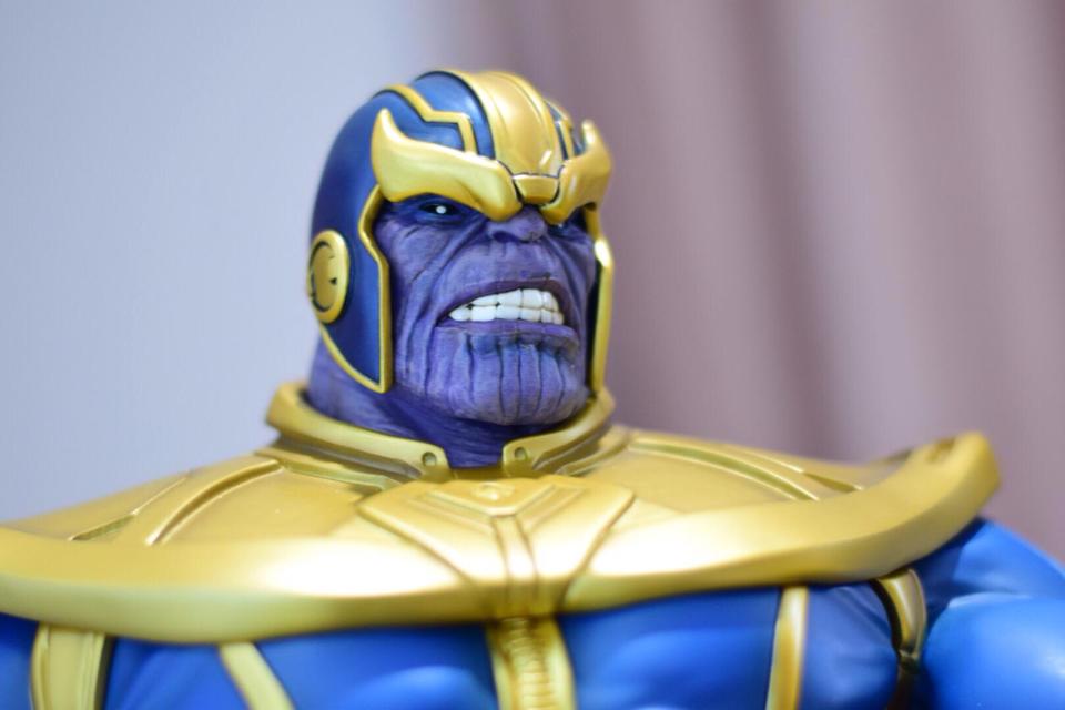 Premium Collectibles : Thanos  - Page 13 Thanos5