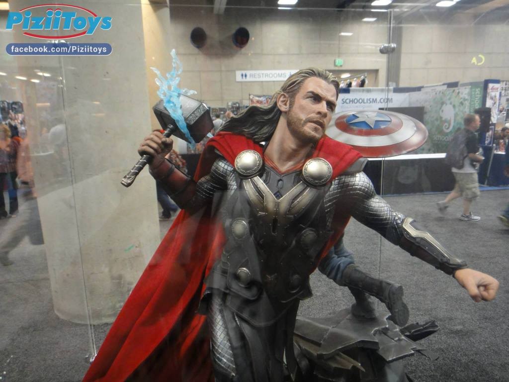 THOR " THE DARK WORLD" Premium format 61