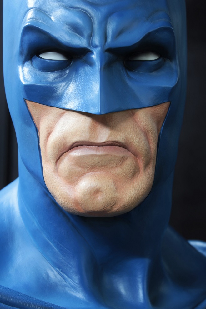 BATMAN MODERN AGE LIFE SIZE BUST 6