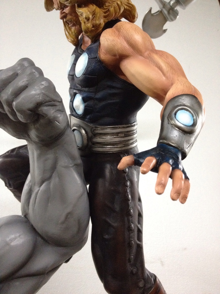 Bryan Hitch Ultimate Thor vs Ultimate Hulk diorama  1/4 Thorhitch6