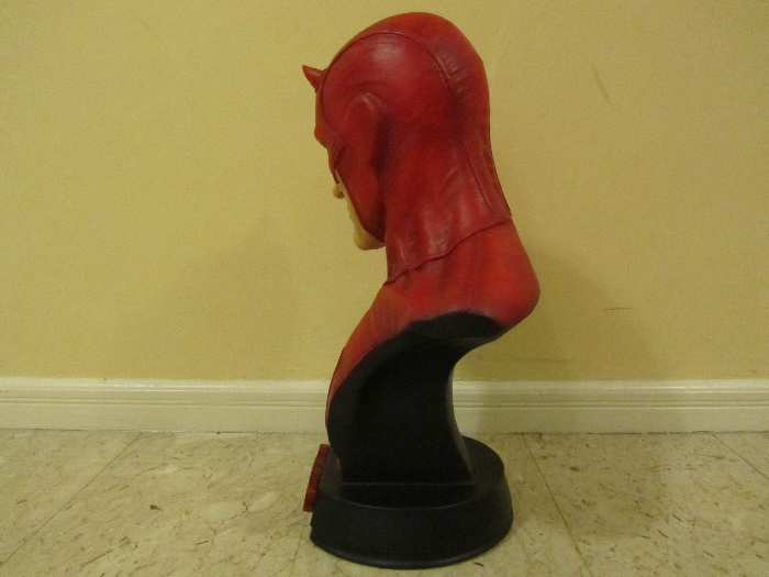 DAREDEVIL Life size bust  - Page 2 4