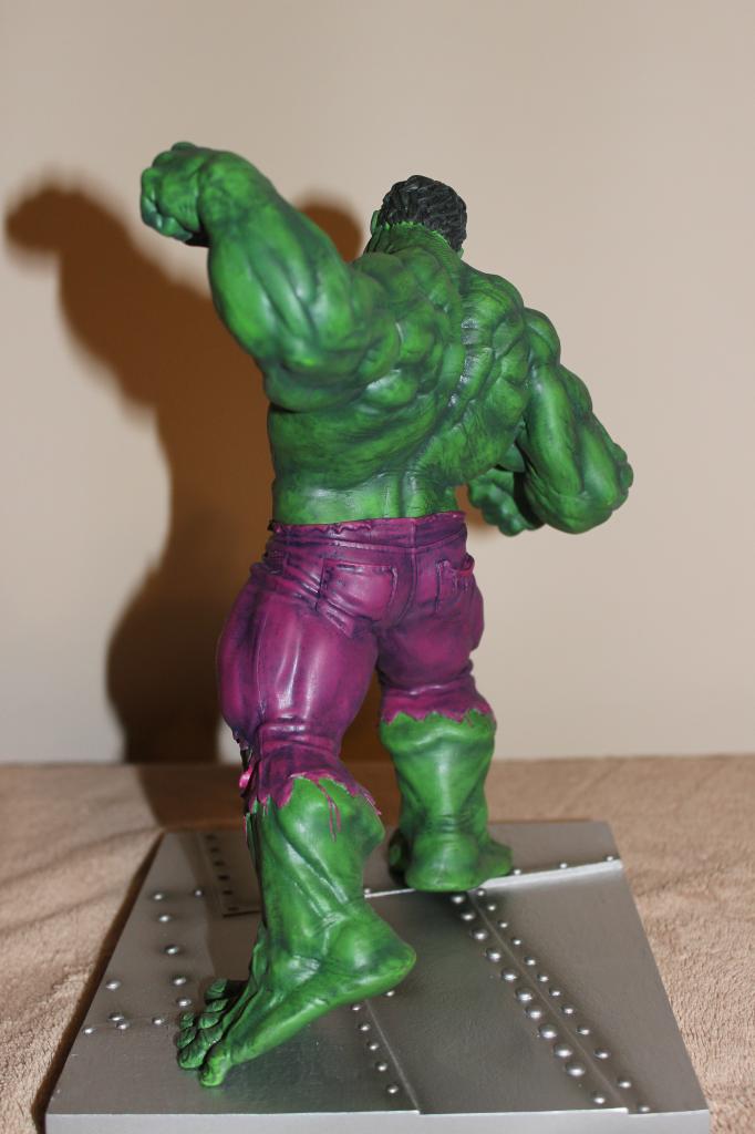 HULK  BOOKEND GENTLE GIANT ( serre livres ) Hulk4