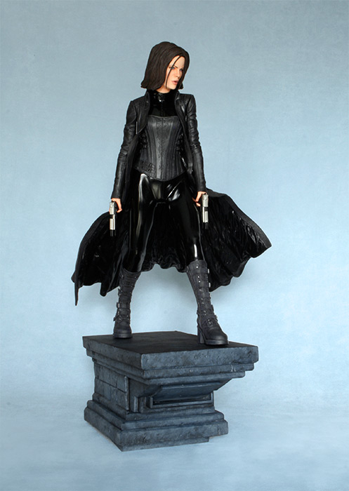 HCG : UNDERWORLD : SELENE STATUE Selene4