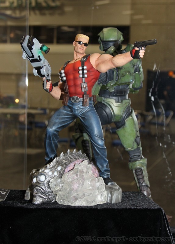 DUKE NUKEM Statue Img6789r