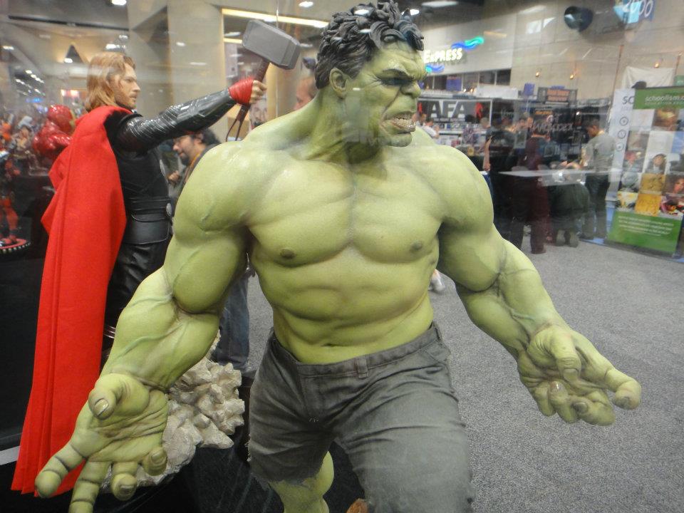 HULK "AVENGERS MOVIE" Maquette - Page 3 399470_496208177071521_676827393_n