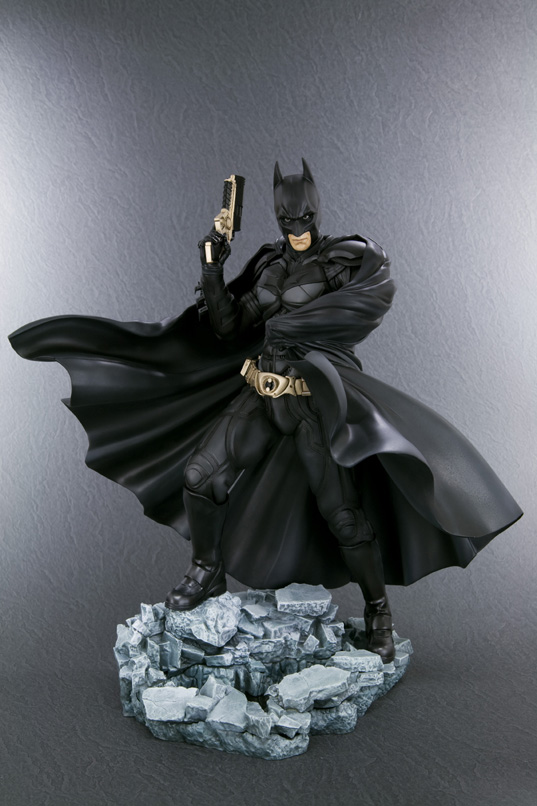 DC COMICS : The Dark Knight Rises Batman ARTFX Statue   BatmanTDK0