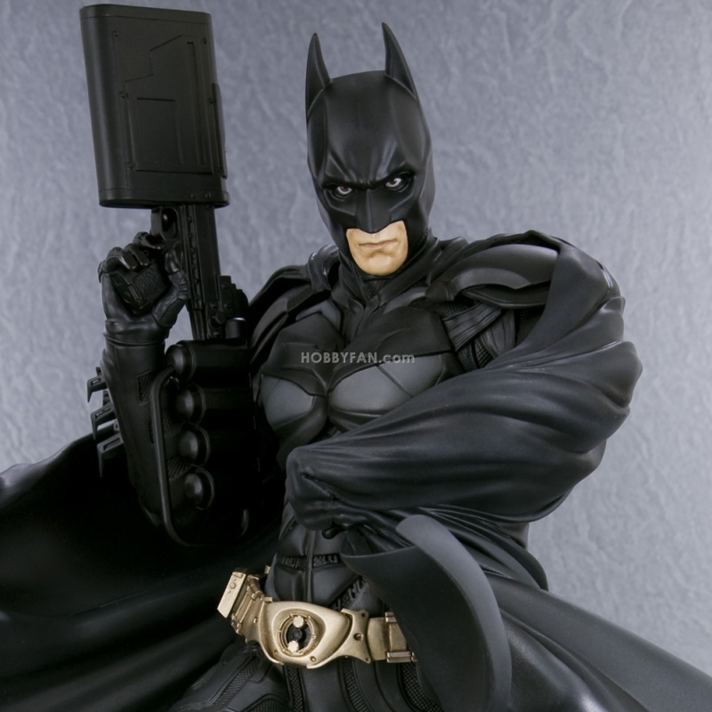 DC COMICS : The Dark Knight Rises Batman ARTFX Statue   Batmandckoto6