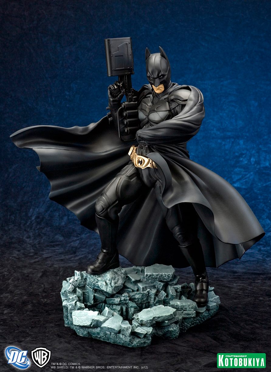 DC COMICS : The Dark Knight Rises Batman ARTFX Statue   BatmankotoTDK1