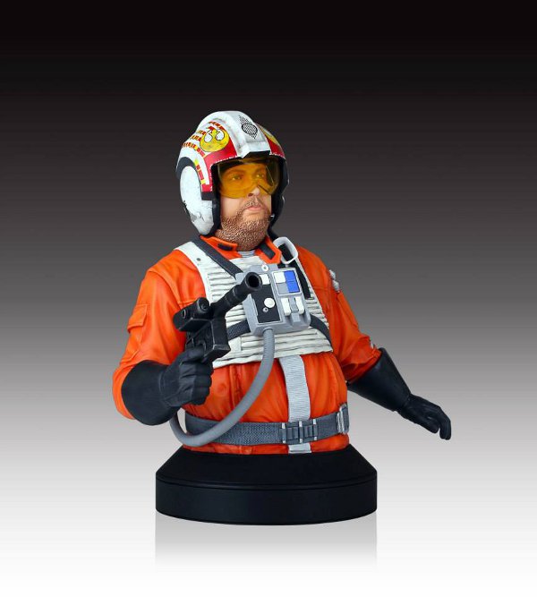 STAR WARS: JEK PORKINS Mini Bust  6-gentle_giant_-_jef_porkins_mini_bust