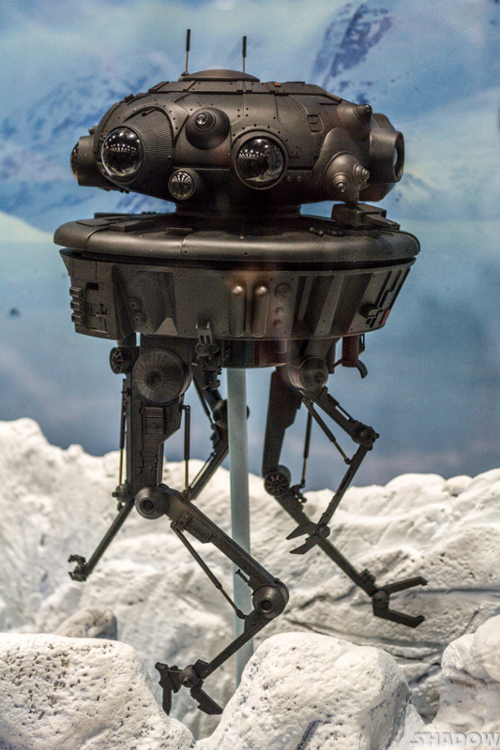 STAR WARS: IMPERIAL PROBE DROID Sixth scale figure 9-SIDESHOW_COLLECTIBLES_-_STAR_WARS_-_16_SCALE_PROBE_DROID