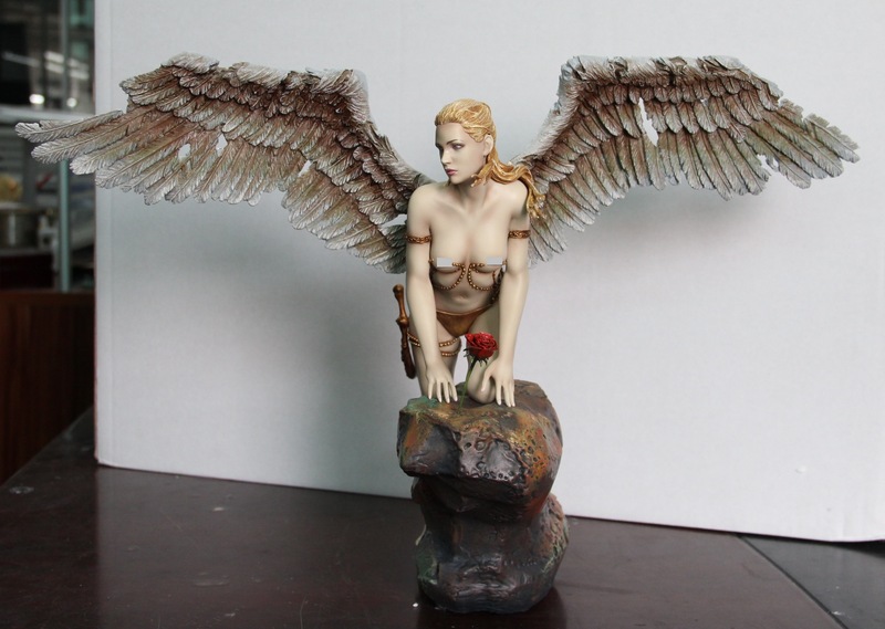 HER GARDEN BROKEN WINGS - BORIS VALLEJO HER_GARDEN_RESIN_broken_wings-review1