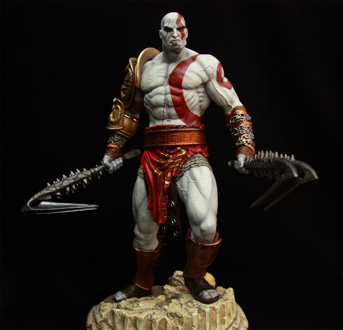 GOD OF WAR 3: KRATOS Statue - Page 2 Kratos1