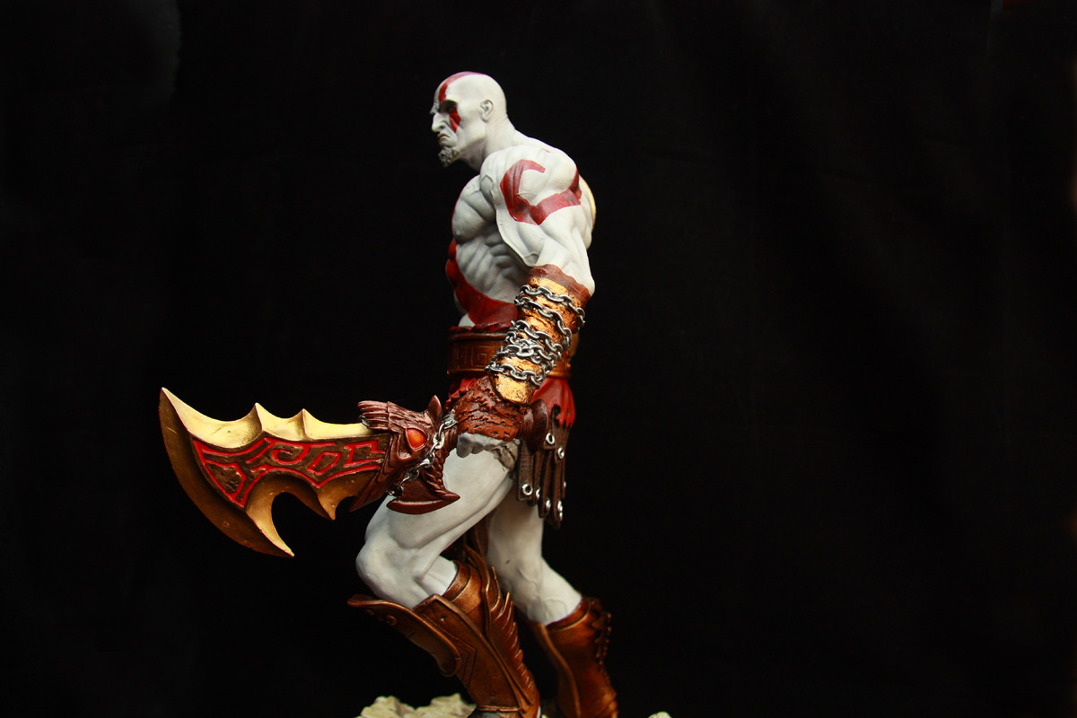 GOD OF WAR 3: KRATOS Statue - Page 2 Kratos5