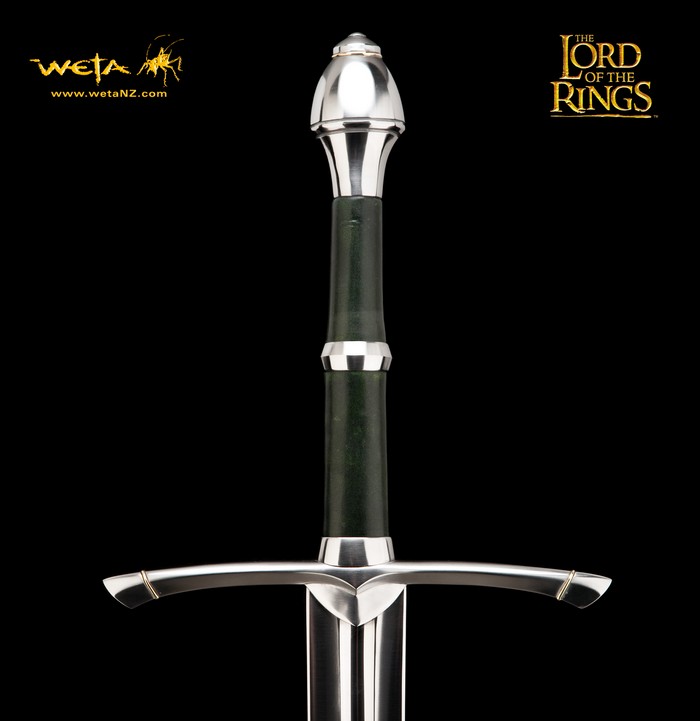 STRIDER'S SWORD - THE MASTER SWORDSMITH'S COLLECTION Strider_sword_masterswordsmith4__Copier_