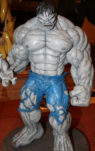 Hulk "Dale Keown" - Statue - Ryan Trificana 0Ryan_Trificana_Hulk_gris_1peinthulk_rulz