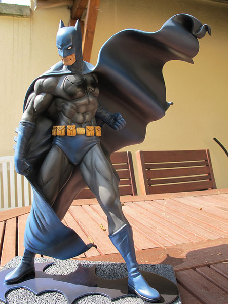 Batman - Statue - Mike Baldwin Batmanduke