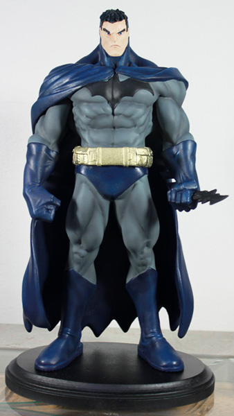 JLA "McGuiness style" 'Batman' - Statue - William V. 0BatmanwilliamVfenix2