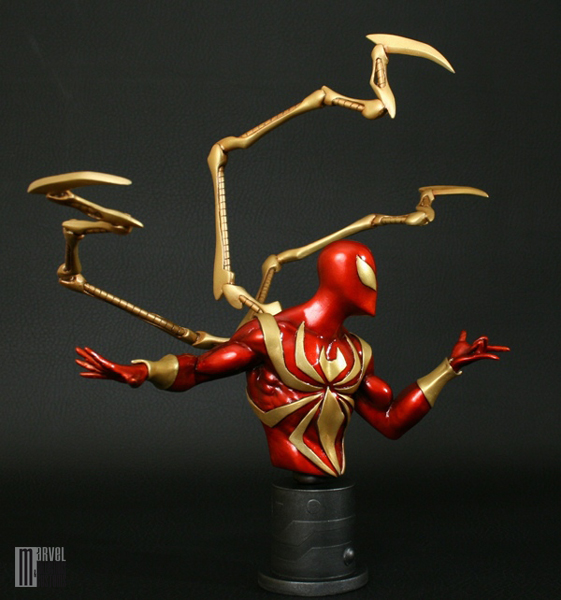 IRON SPIDER-MAN Iron-Spidey_2_copie