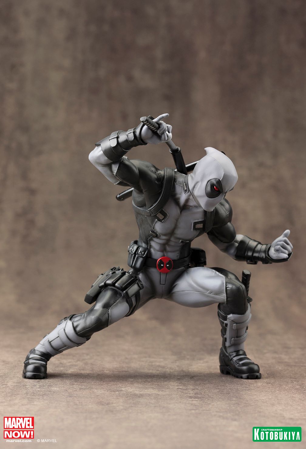  Marvel Now : DEADPOOL X-FORCE ARTFX-Plus-Deadpool-X-Force-Kotobukiya-02