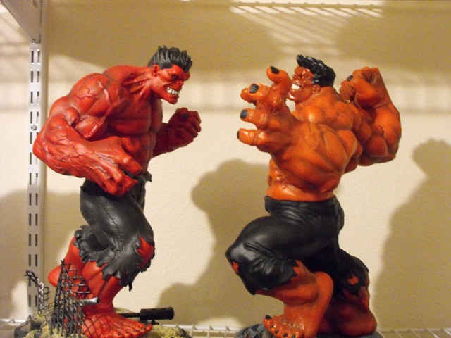 NEWS FINE ART STATUE - Page 3 Hulk_rouge_koto_vs_hulk_rouge_bowen