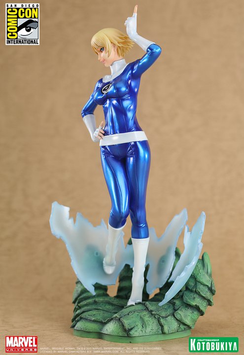 15. Invisible (Invisible Woman) Exclu SDCC 2011 Invisible_Woman_Exclusive_3