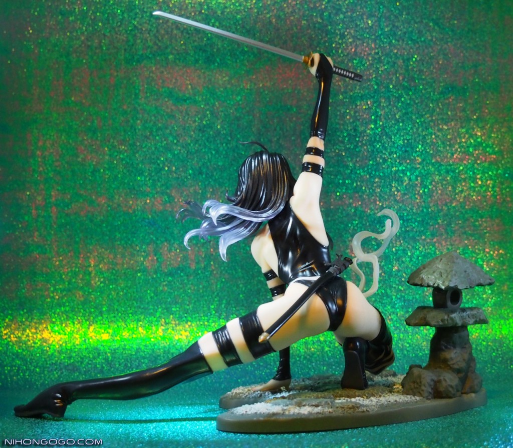 25. Psylocke "X-Force" Kotobukiya-Marvel-X-Force-Version-Psylocke-Ninja-Outfit-Bishoujo-Statue-10-1024x895