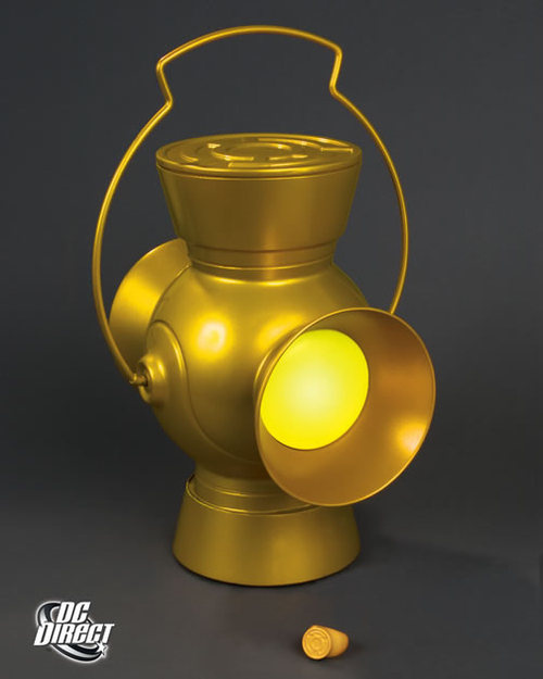 JLA TROPHY ROOM: SINESTRO POWER BATTERY Prop Replica Sinestro_Power_Battery_Prop_Replica_2