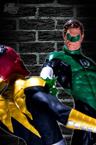 ULTIMATE SHOWDOWN: GREEN LANTERN VS SINESTRO  Green_dc_statue_dcdirect_03