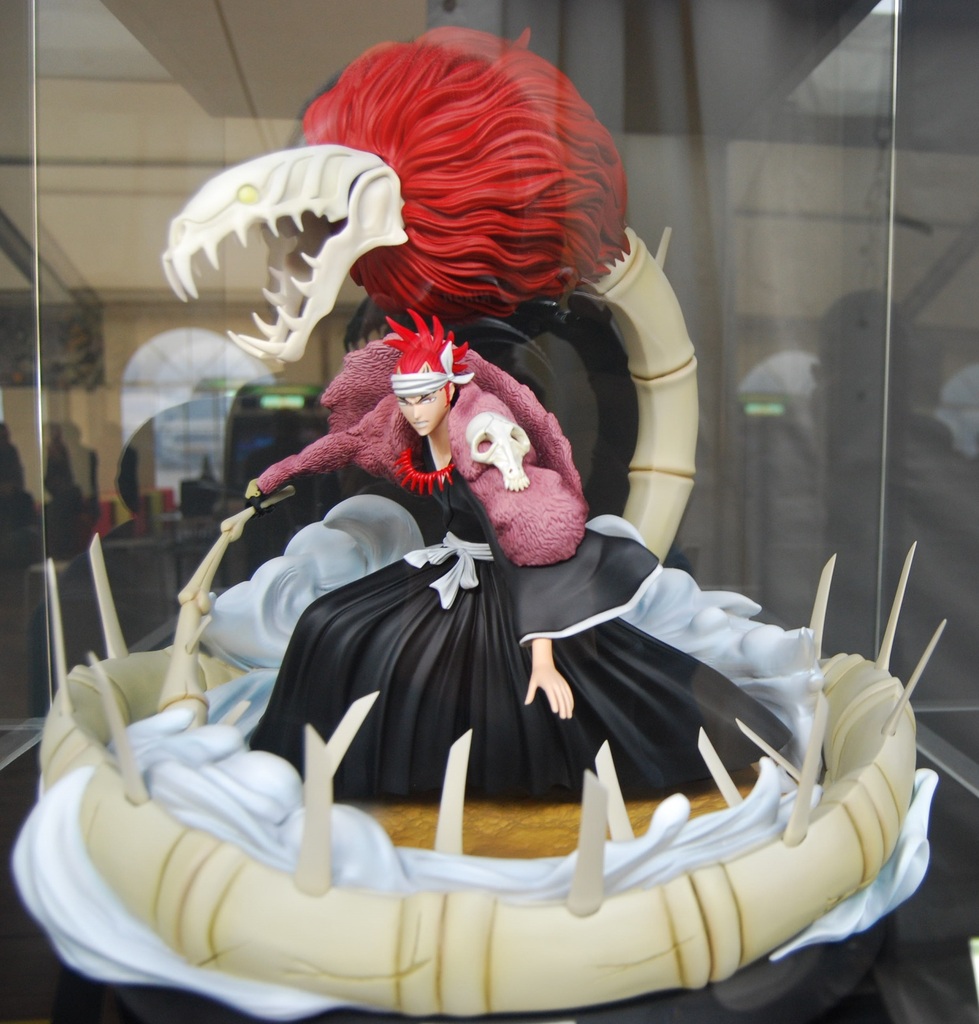 TSUME : BLEACH : RENJI ABARAI  "HQS"  Renji_hqs_tsume_fan_days_1